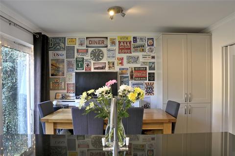 undefined, Heathfield Green, Midhurst, West Sussex, GU29