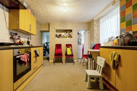 5 bedroom terraced house for sale, 1 Cheltenham Place, Newquay, Cornwall, TR7 1BA