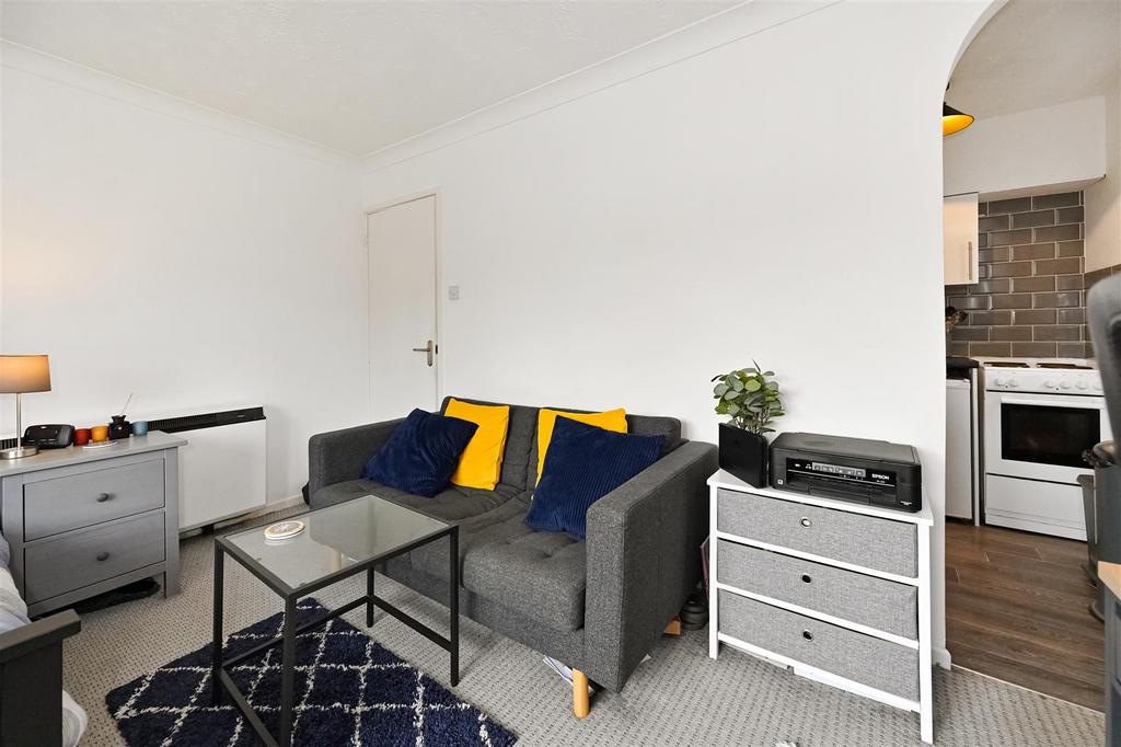 Studio Room
