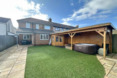 3 bedroom end of terrace house for sale, Fishers Lane, Wirral, CH61