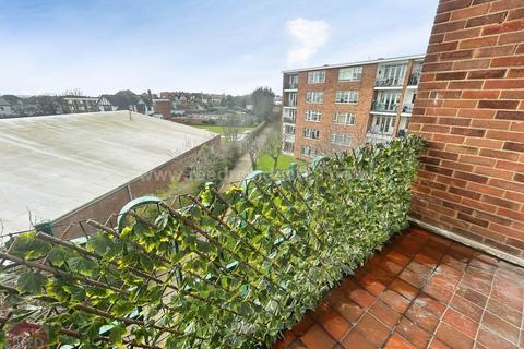 undefined, London Road, Westcliff On Sea
