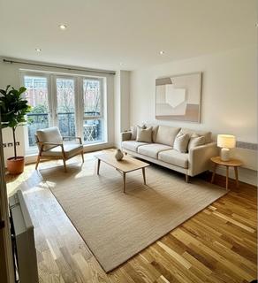 2 bedroom flat for sale, Seven Kings Way, London KT2