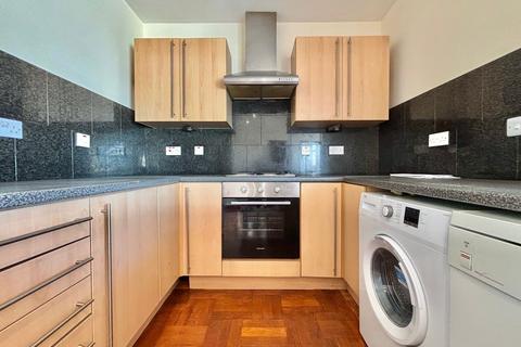 undefined, Kingston Crescent, Portsmouth, PO2