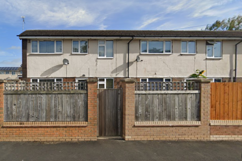 3 bedroom end of terrace house to rent, Abbey Place, Crewe, CW1