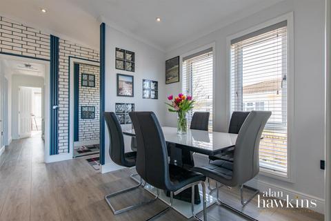 undefined, Lillybrook Estate, Lyneham SN15 5