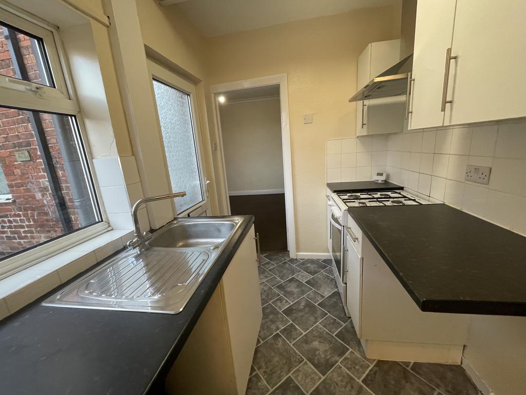 Further Kitchen