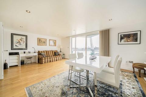 2 bedroom flat for sale, Newton Place, London E14