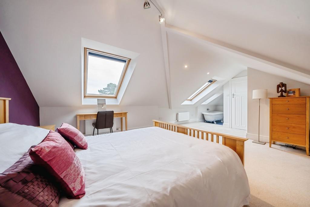 Bedroom 4/Guest