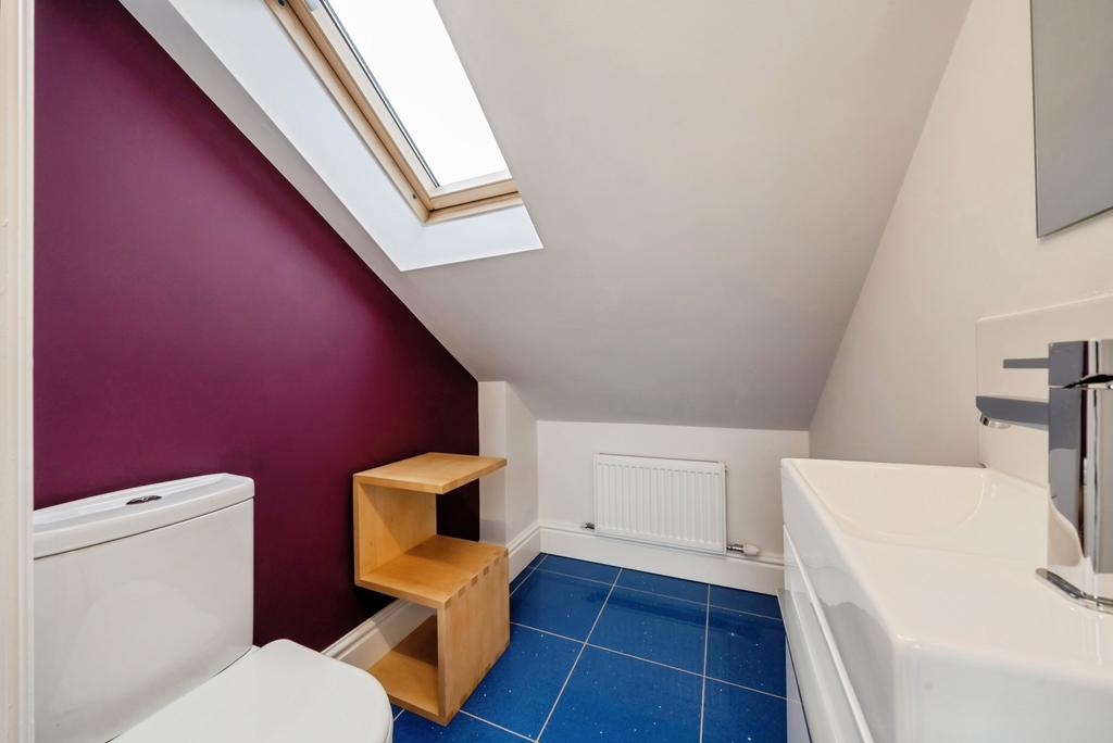 Guest En-Suite