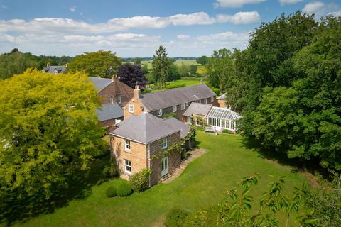 6 bedroom country house for sale,  54 Main Street, York YO23