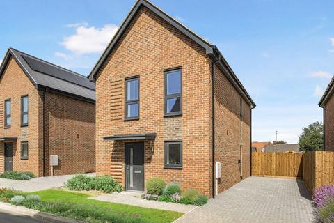 The Hill Group - Hollymead Square for sale, London Road, Newport, Essex, CB11 3PN