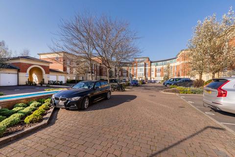 undefined, Trevelyan Court, Windsor SL4