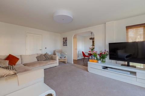 undefined, Trevelyan Court, Windsor SL4