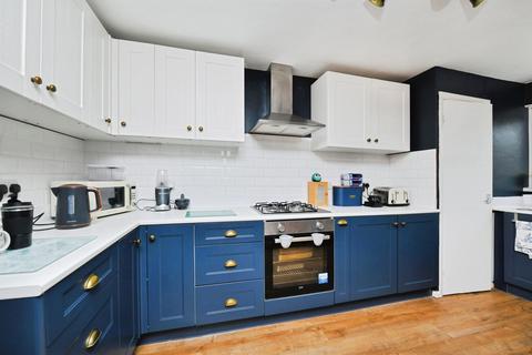 3 bedroom end of terrace house for sale, Pentland Close, Plymouth
