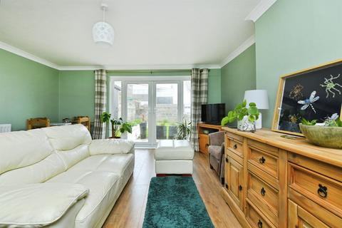 3 bedroom end of terrace house for sale, Pentland Close, Plymouth