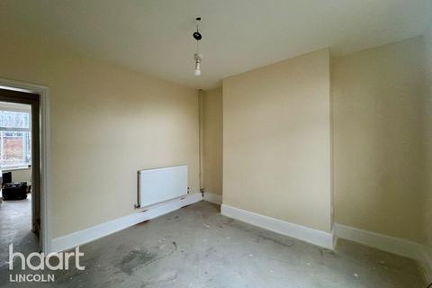 3 bedroom terraced house to rent, Toronto Street, LINCOLN