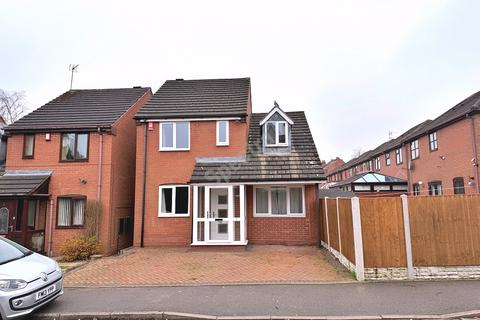 3 bedroom detached house to rent, Greenwood Close, Kings Heath, B14