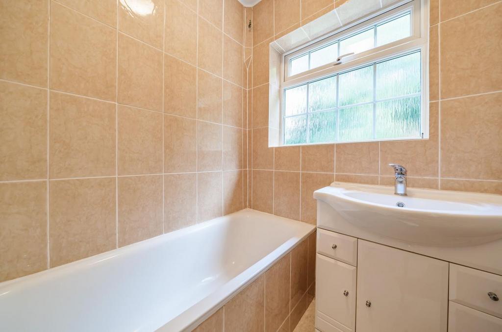 Davidson Frost-Wellings, DFW, Springfield Close, S