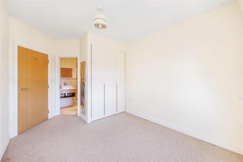 2 bedroom apartment to rent, Broomcroft Court 226 Acton Lane Chiswick