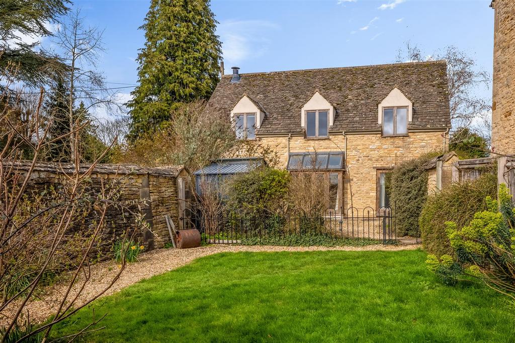Woodbarn, Priory Lane 2165-18.jpg