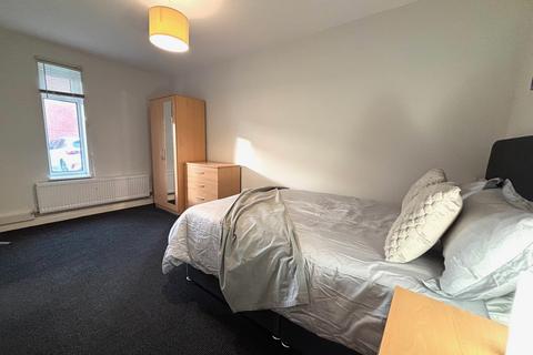 undefined, Rowland Close, Warrington WA2 0DG
