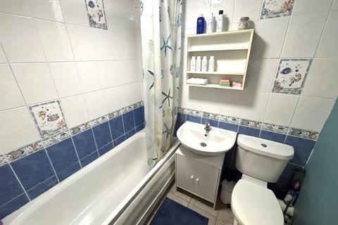 2 bedroom terraced house for sale, Manorfield Close, Little Billing, Northampton NN3