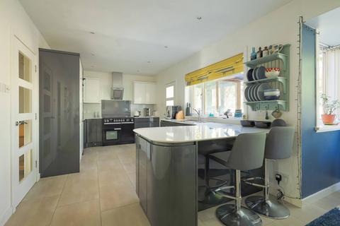 undefined, 10 Woodside Road, Fochabers, IV32 7HD