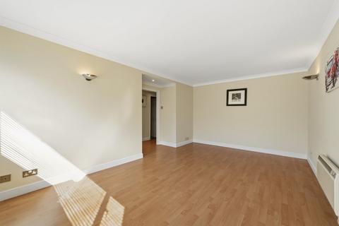 undefined, Brockley Combe, Weybridge, KT13