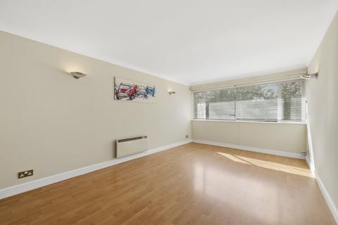 undefined, Brockley Combe, Weybridge, KT13