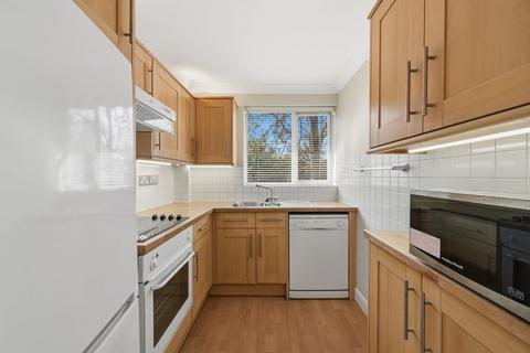 undefined, Brockley Combe, Weybridge, KT13