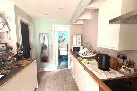 1 bedroom apartment for sale, 2a Broad Street, Penryn TR10