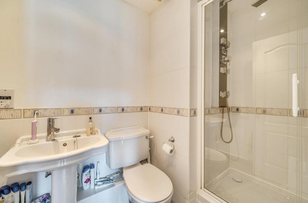 Davidson Frost-Wellings, DFW, Goodhall Close, Stan
