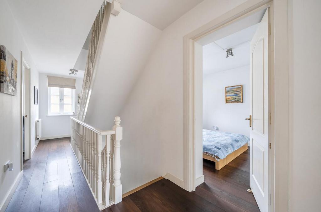 Davidson Frost-Wellings, DFW, Goodhall Close, Stan