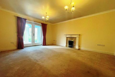 undefined, Priors Grange, Salford Priors