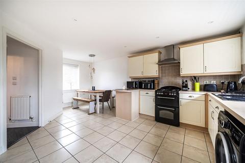 undefined, Torrington