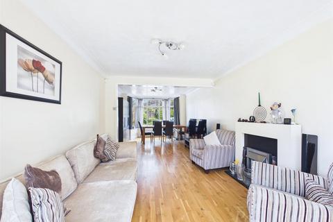 undefined, Barn Crescent, Purley