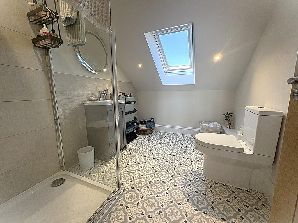 En-suite Bathroom