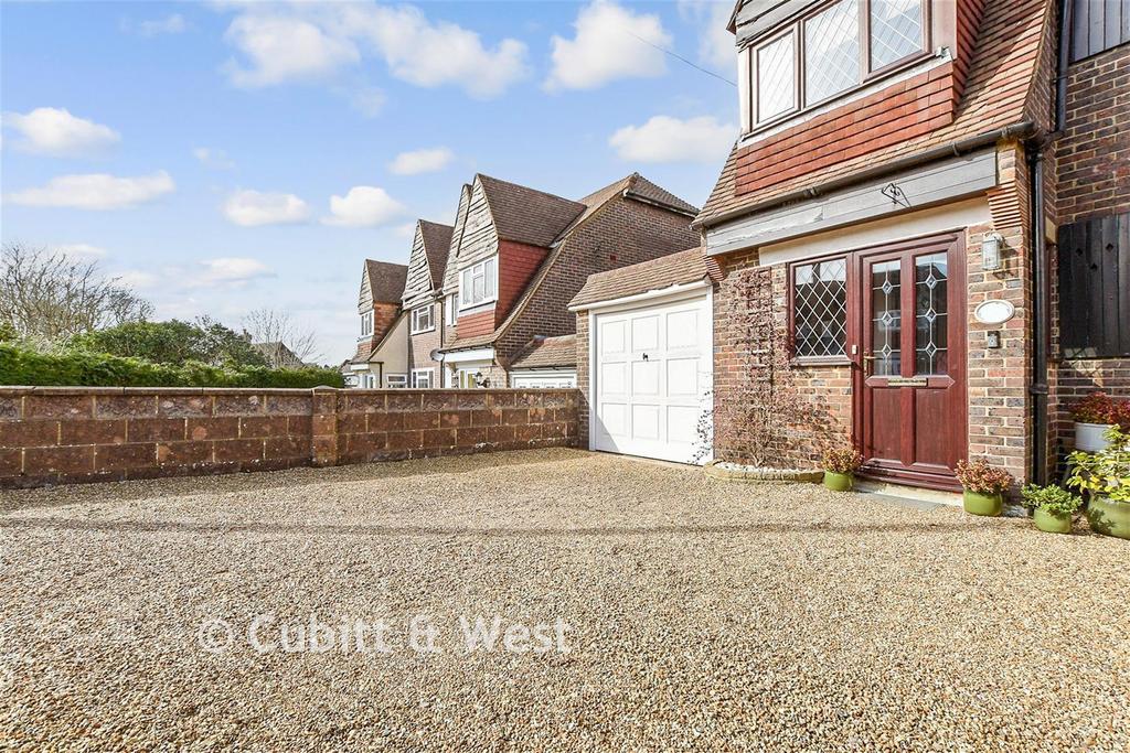 Driveway/Parking