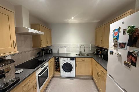 1 bedroom flat to rent, Magdalene Gardens, London
