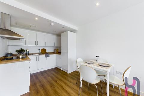 2 bedroom flat for sale, The Gateway, 15 Trafford Road, Salford, M5