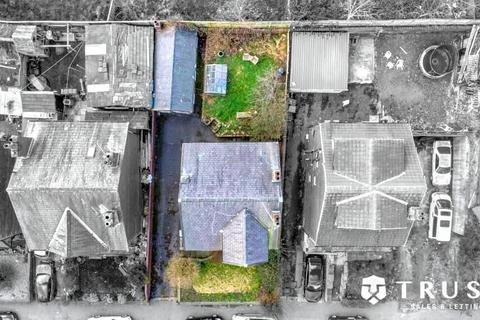 undefined, Bradford Road, Batley, West Yorkshire, WF17 8NB