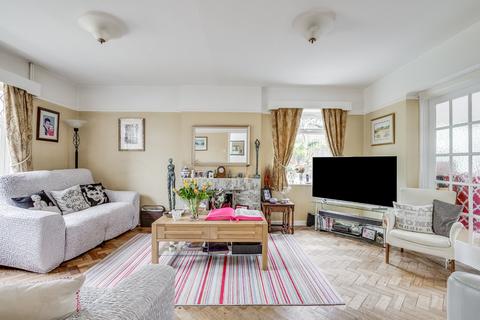 undefined, Gun Lane, Knebworth, Hertfordshire, SG3