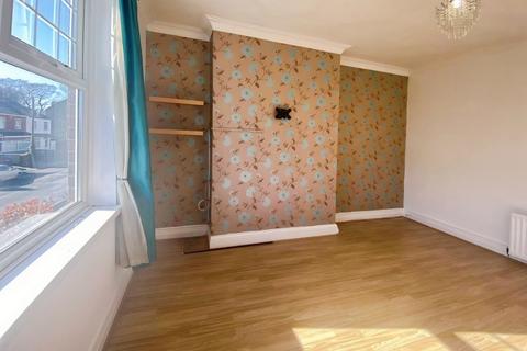 3 bedroom flat to rent, Horsley Hill Road, South Shields