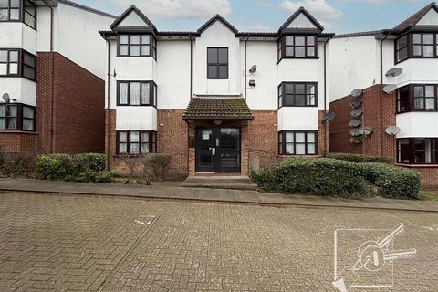 undefined, Chalice Way, Greenhithe