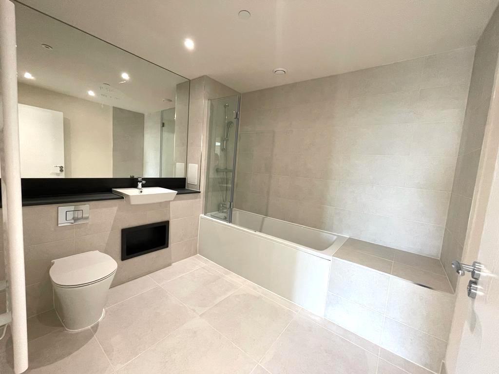 Ensuite.jpg
