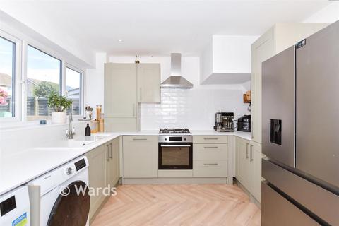3 bedroom semi-detached house for sale, Biddenden Close, Maidstone ME15