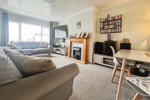 undefined, Elm Rise, Bryncethin, Bridgend, CF32