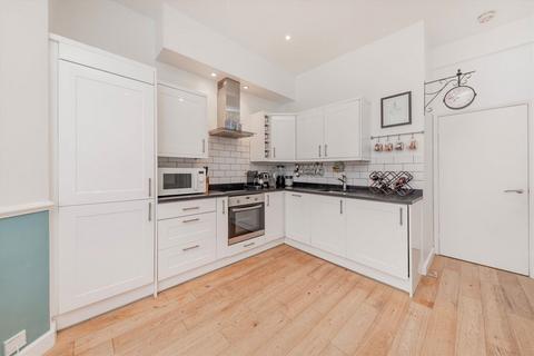 2 bedroom flat to rent, Portnall Road, London W9