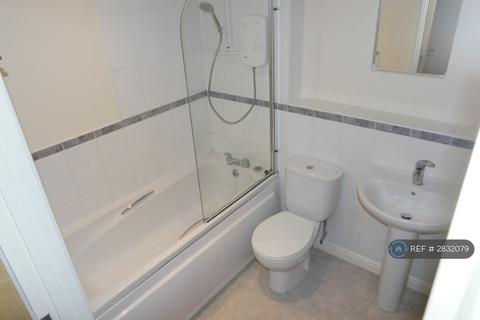 2 bedroom flat to rent, Fount Court, Market Harborough, LE16