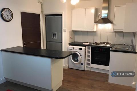 undefined, Sheringham Avenue, Feltham, TW13